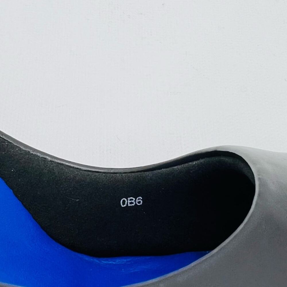 Antonia Saint Black Victoria High Heel - Picture 12 of 13